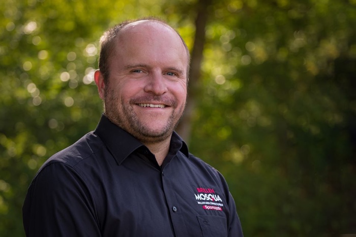 BRILLEN-MOSQUA: Besser sehen durch biometrische Intelligenz