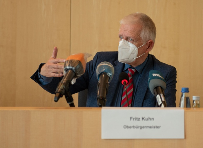 Einschneidende Maßnahmen bei steigenden Corona-Fallzahlen angekündigt