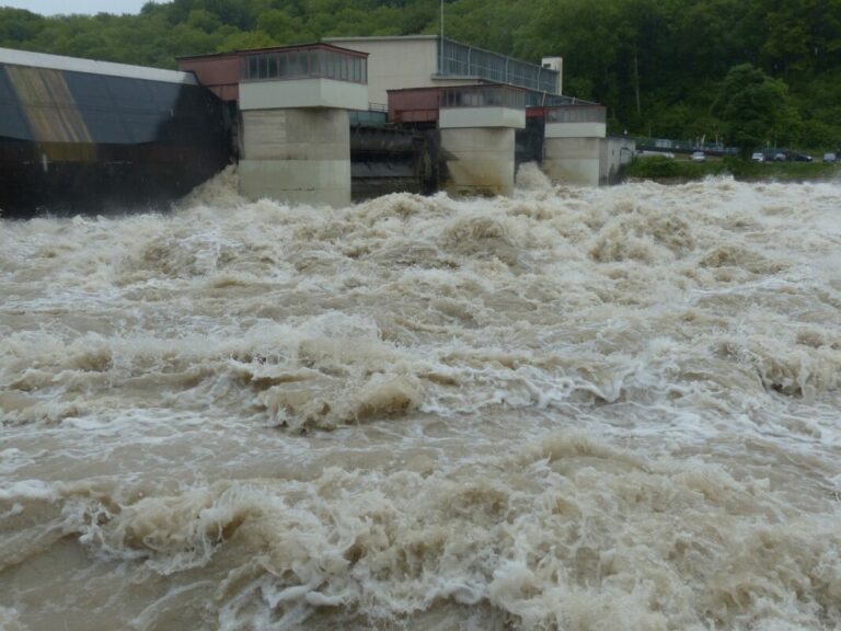 Land fördert Hochwasser- und Gewässerschutz