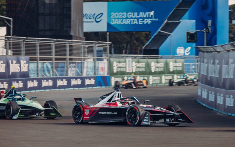 Starke Teamleistung von Porsche in Jakarta
