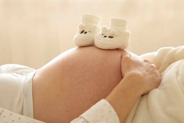 Land fördert Hebammenkreißsäle in den Frauenkliniken