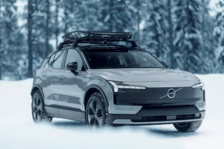 Der neue Volvo EX30 Cross Country: Vollelektrisch ins Abenteuer