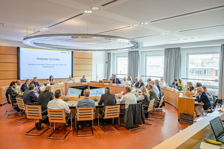 Achter City-Dialog im Rathaus