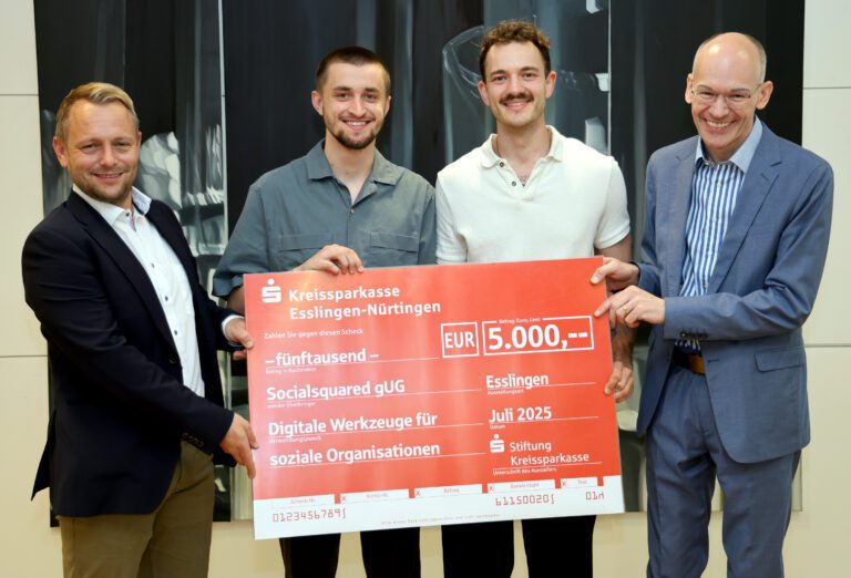 Stiftung Kreissparkasse leistet 5.000 Euro Starthilfe für Ehrenamts-Plattform Volunteam