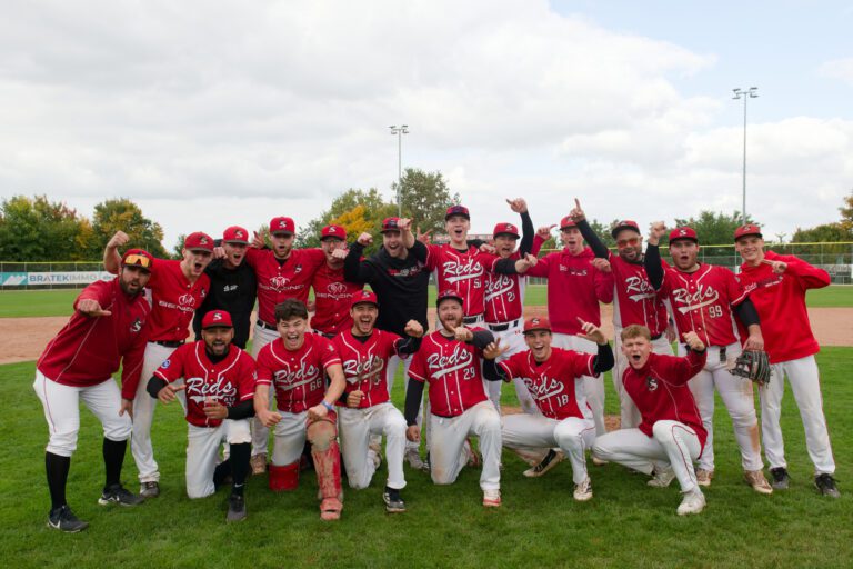 Sieg im Playoff-Finale: Stuttgart Reds 2 sind die Champions im Süden