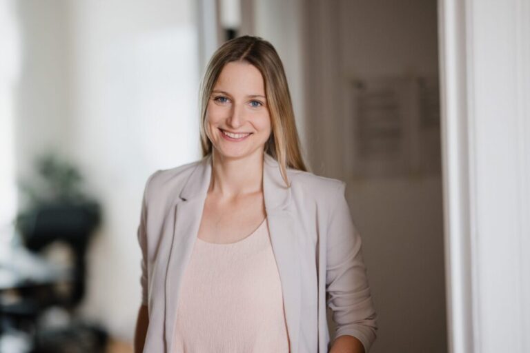 Einreiseverbot gegen Geschäftsführerinnen von HateAid